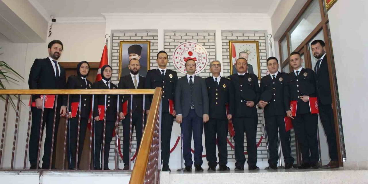 “yıldırım Operasyonu”na Katılan Polis Memurlarına Başarı Belgesi