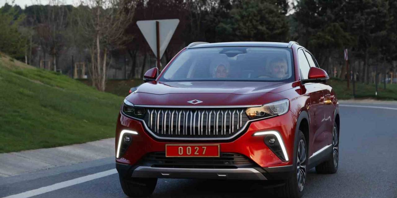 Bakan Nebati Togg İle Trafikteki İlk Sürüşünü Gerçekleştirdi