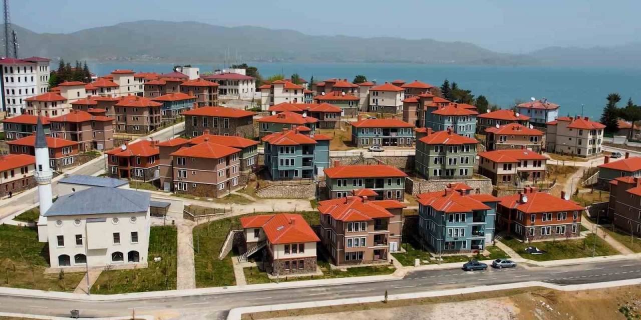 Elazığ Depreminin Ardından Malatya Ve Elazığ’da 33 Bin 821 Konut Yapıldı