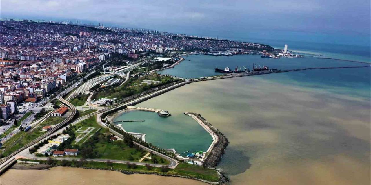 Nisan Yağmurları Karadeniz’i Çamura Boyadı