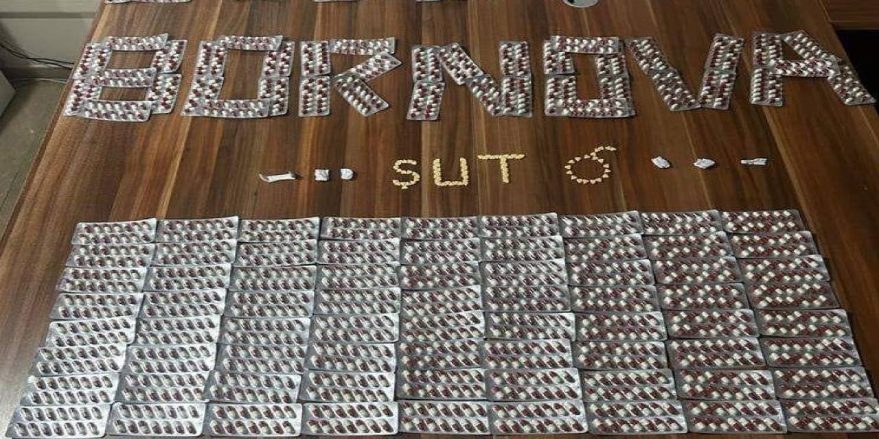 Taksici Değil Torbacı: Arama Yapılan Ticari Taksiden Çıkanlar Şoke Etti
