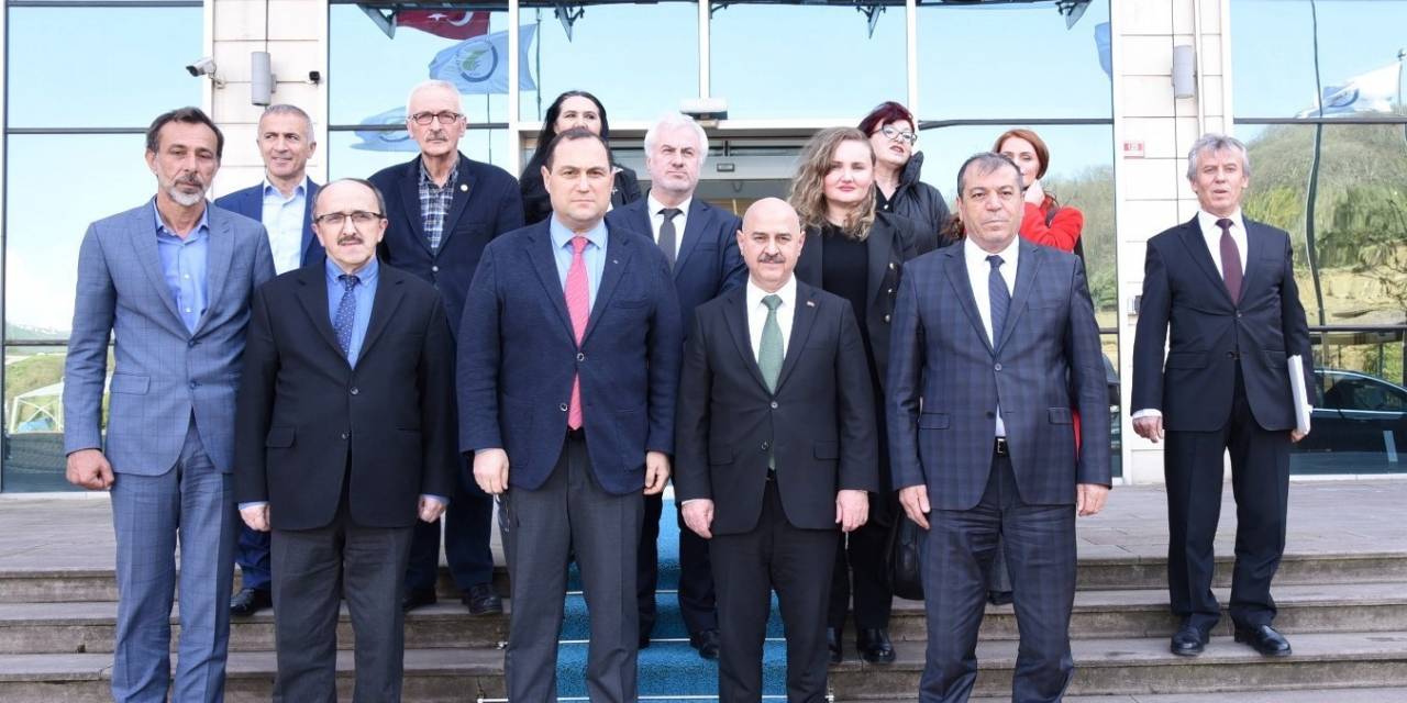 Gürcistan Ankara Büyükelçisi’nden Düzce Üniversitesi Rektörüne Ziyaret