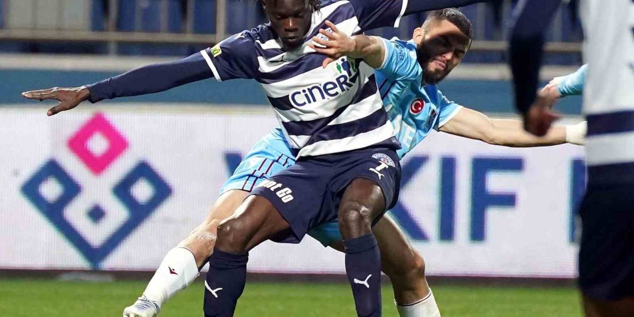 Spor Toto Süper Lig: Kasımpaşa: 2 - Trabzonspor: 0 (maç Sonucu)