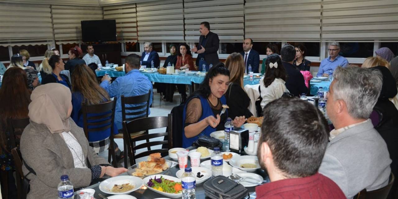 Kaymakam Odabaş Sodam Kursiyerleri İle İftarda Bir Araya Geldi