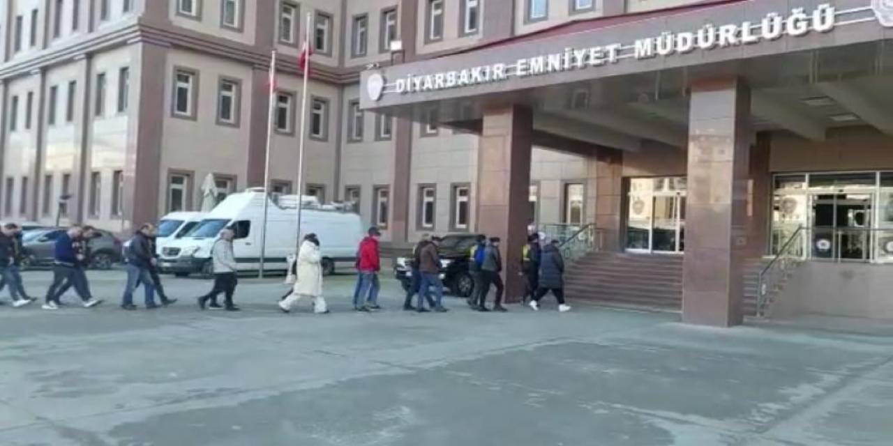 ‘paravan Operasyonu’ İle 157 Milyon 816 Bin Lira Vurgun Yapan Çete Çökertildi