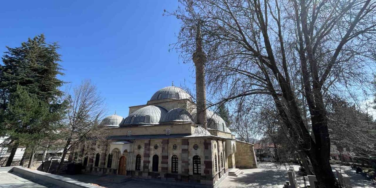 Kanuni Sultan Süleyman’ın İnşa Ettirdiği Cami 5 Asırdır Ayakta