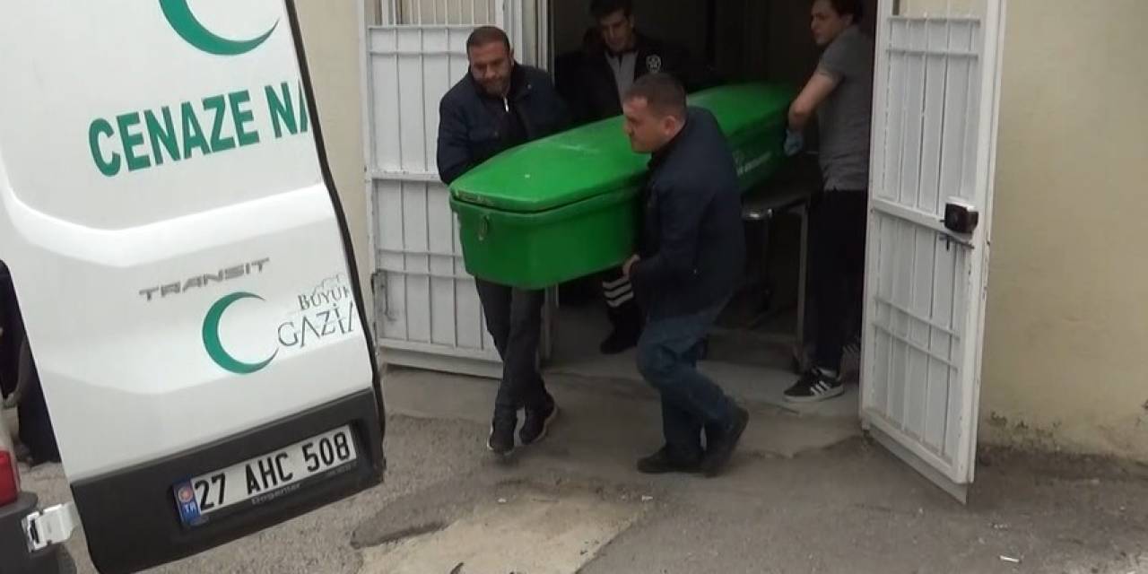 Haraç Vermeyen Esnaf Kalbinden Bıçaklanarak Öldürüldü