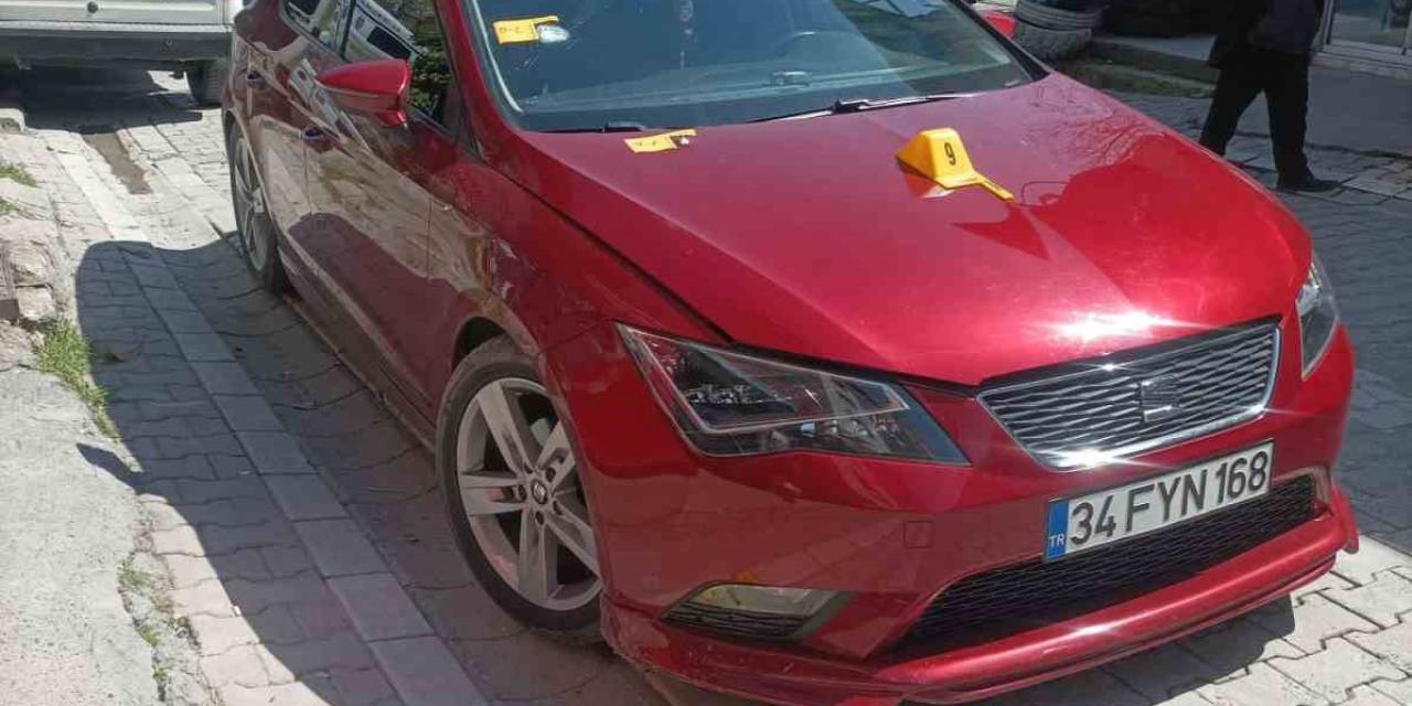 İstanbul’da Silahlı Çatışma Anları Kameraya Yansıdı
