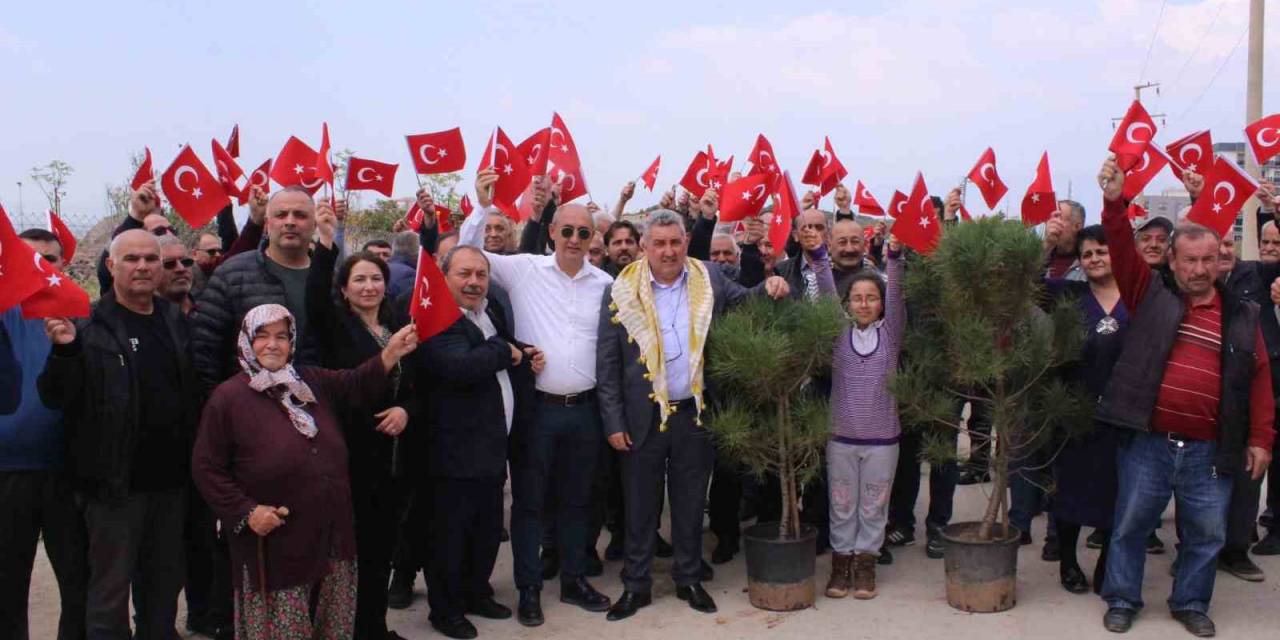 İzmir Büyükşehir’e Moloz İsyanı
