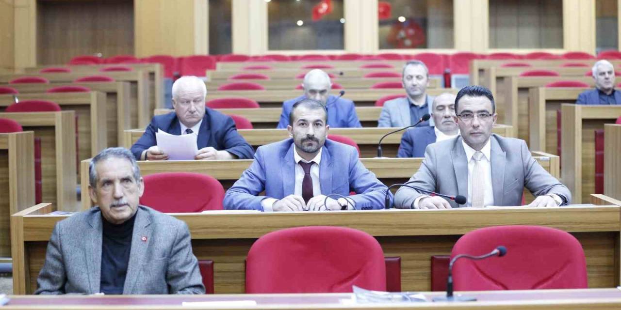 Meclis’te Nisan Mesaisi Sona Erdi