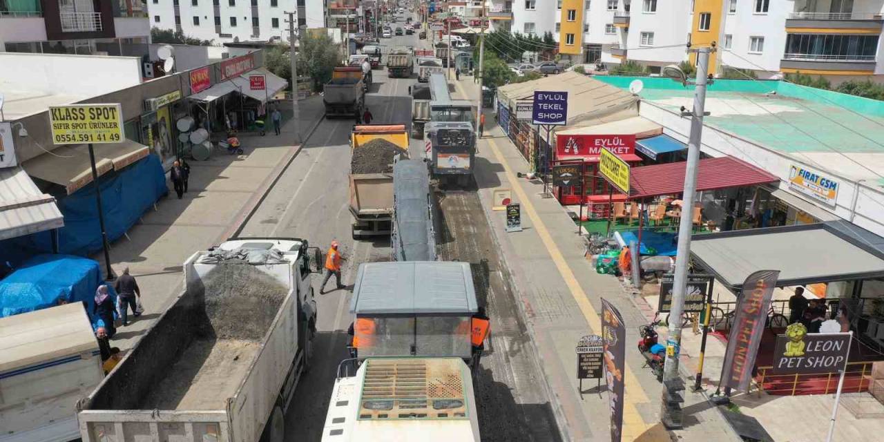 Mersin’de Yol Ve Asfalt Çalışmaları Sürüyor