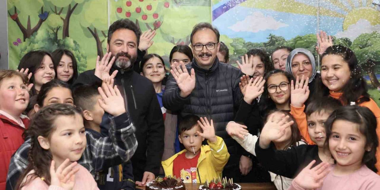 Vali Kızılkaya: "iftar Soframızı Minik Kalpler Şenlendirdi"