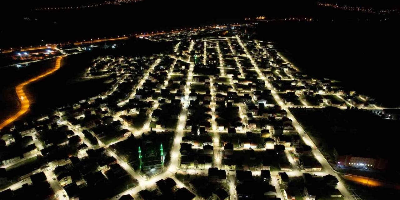 Gediz’de Enerji Nakil Hatları Yer Altına Alınıyor