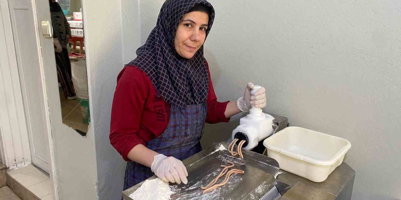 Gaziantepli Kadınlardan Hummalı ’yuvalama’ Hazırlığı