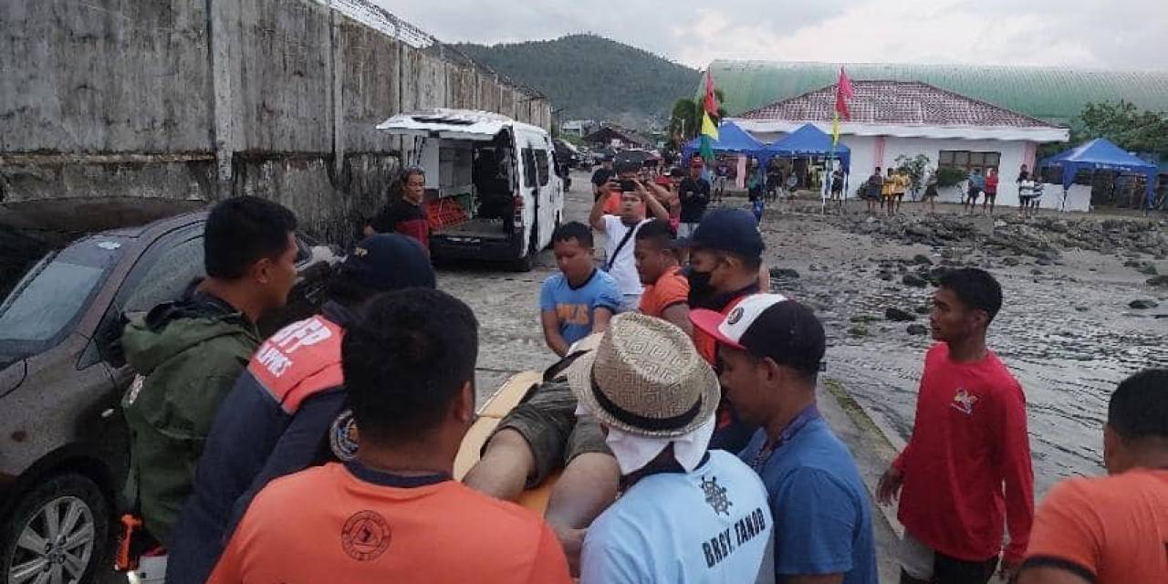 Filipinler’de Tur Teknesi Alabora Oldu: 1 Ölü