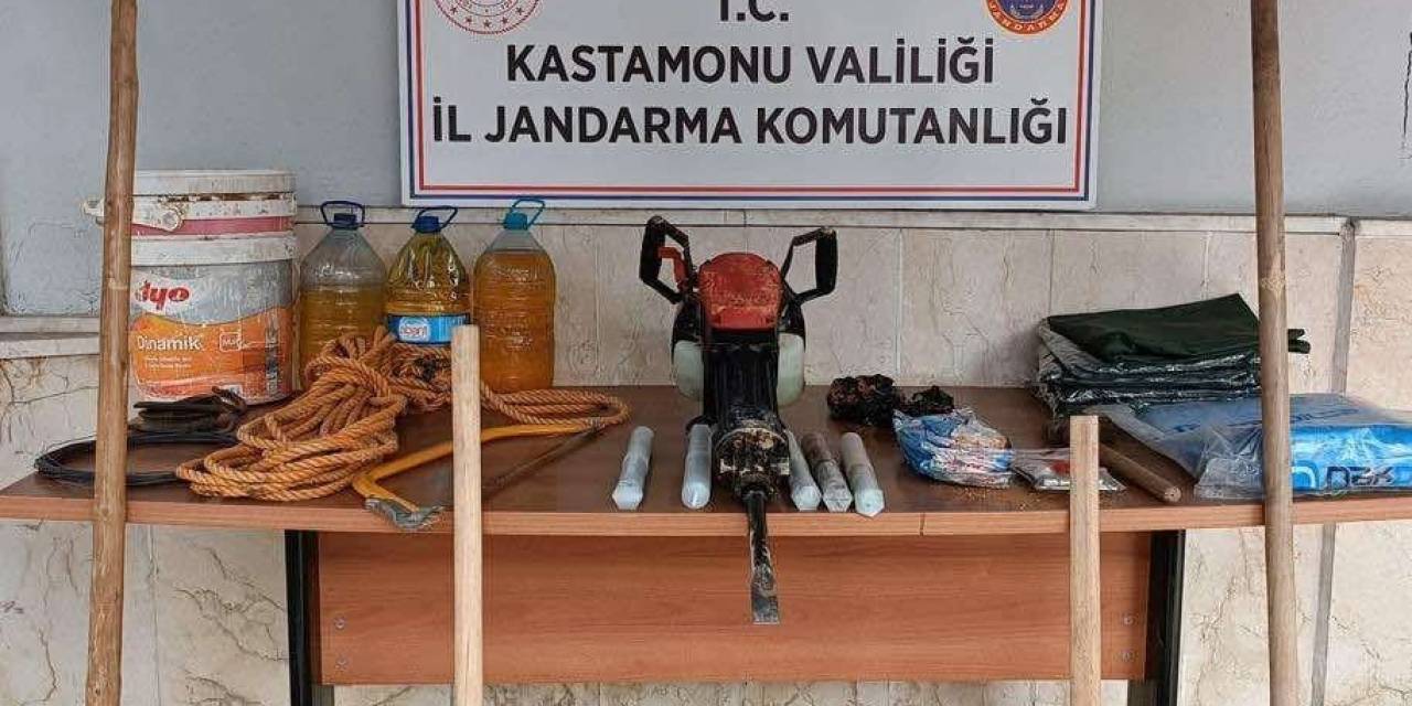 Kaçak Define Avcılarına Suçüstü Baskın: 5 Gözaltı