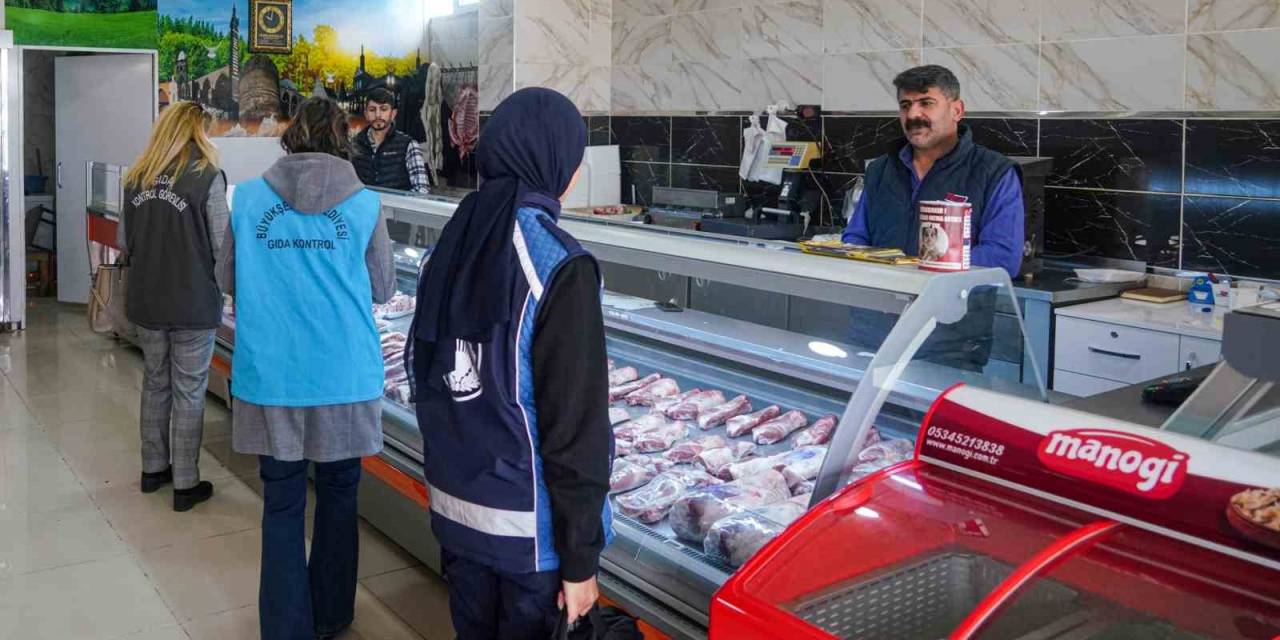 Kasap Ve Et Reyonlarında Sıkı Denetim