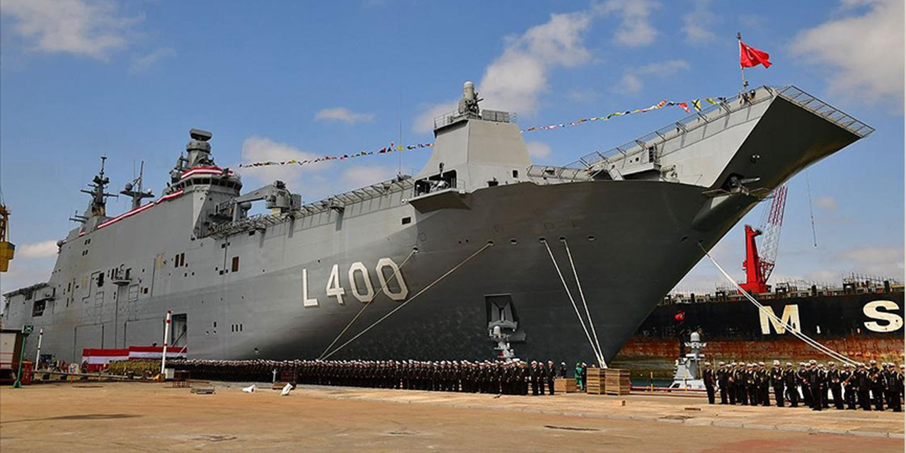 Dünyanın ilk SİHA gemisi TCG Anadolu hizmete girdi