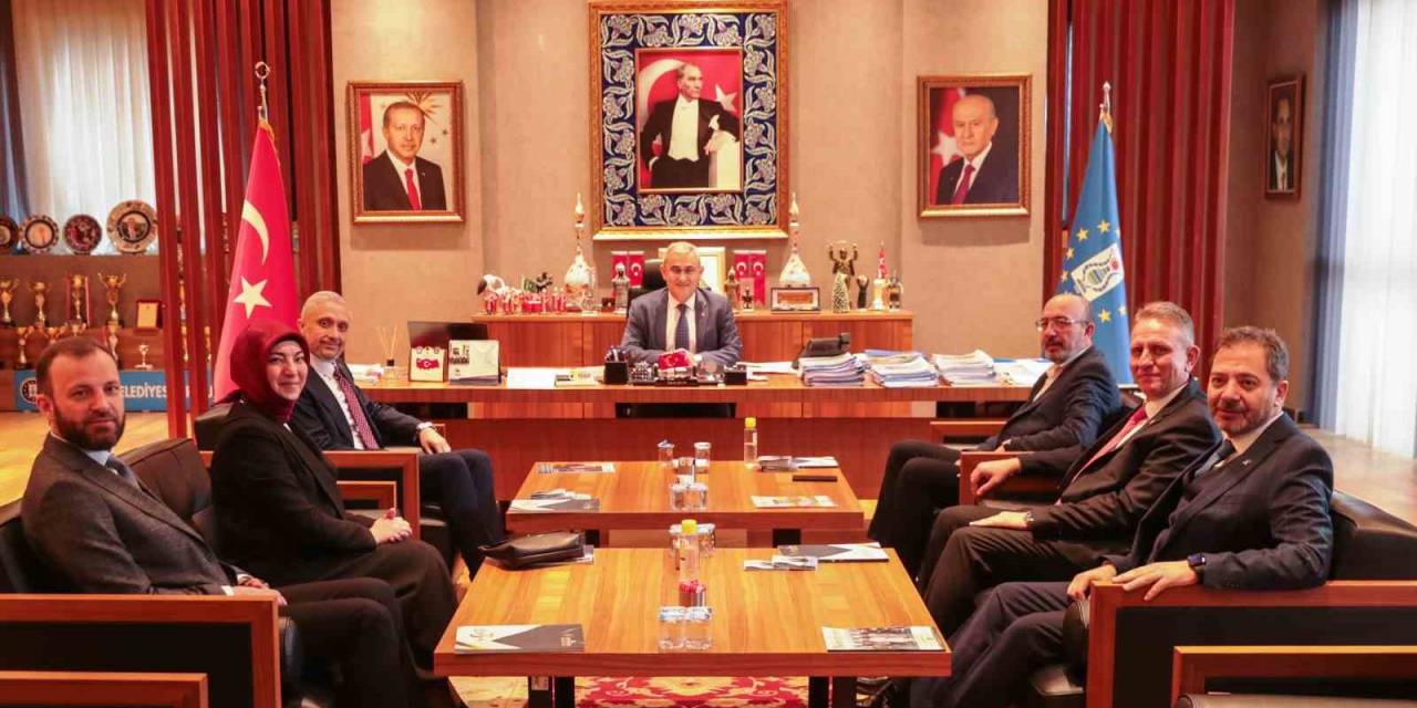 Başkan Alim Işık, Ak Parti Kütahya Milletvekili Adaylarını Ağırladı