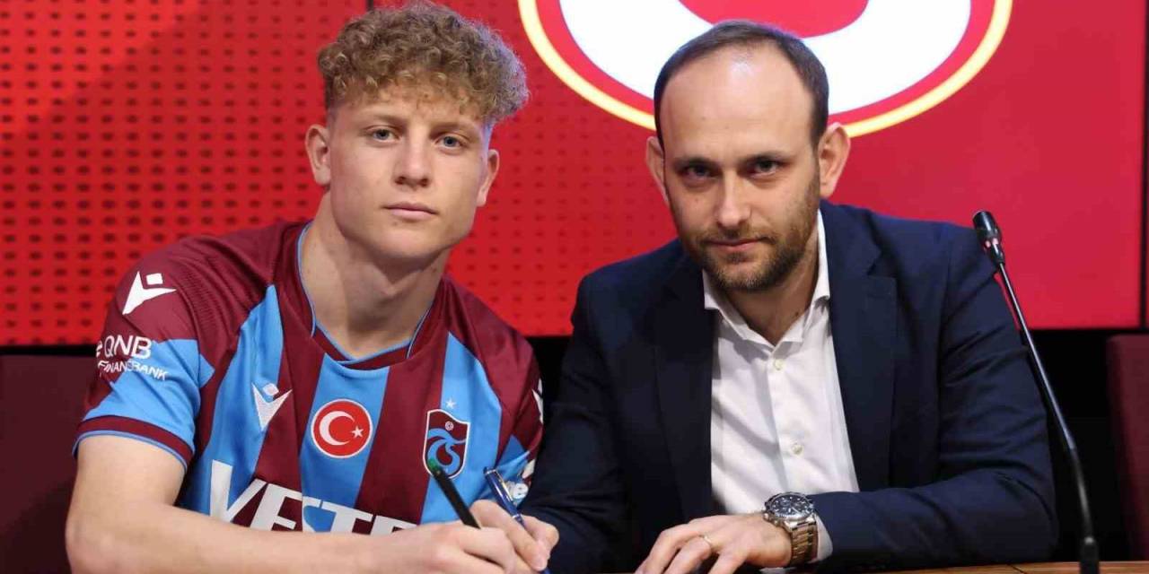 Kütahyalı Muhammed Mustafa Pınarcı, Trabzonspor Forması İle Profesyonel Oldu