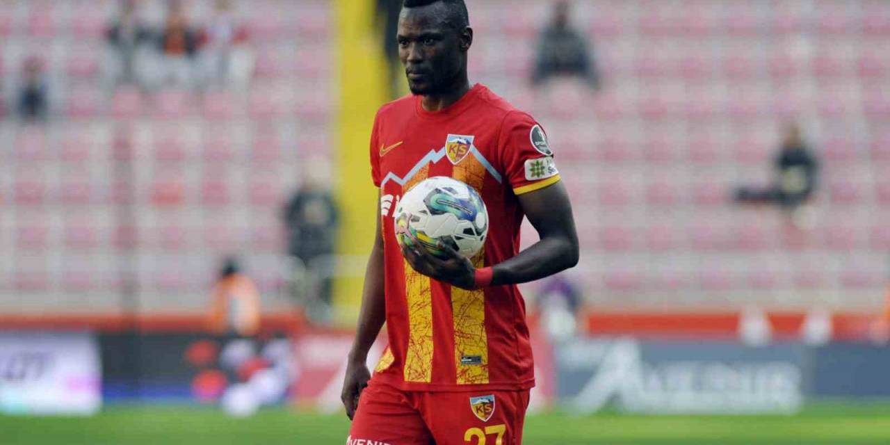 Mame Baba Thiam 5. Golünü Attı