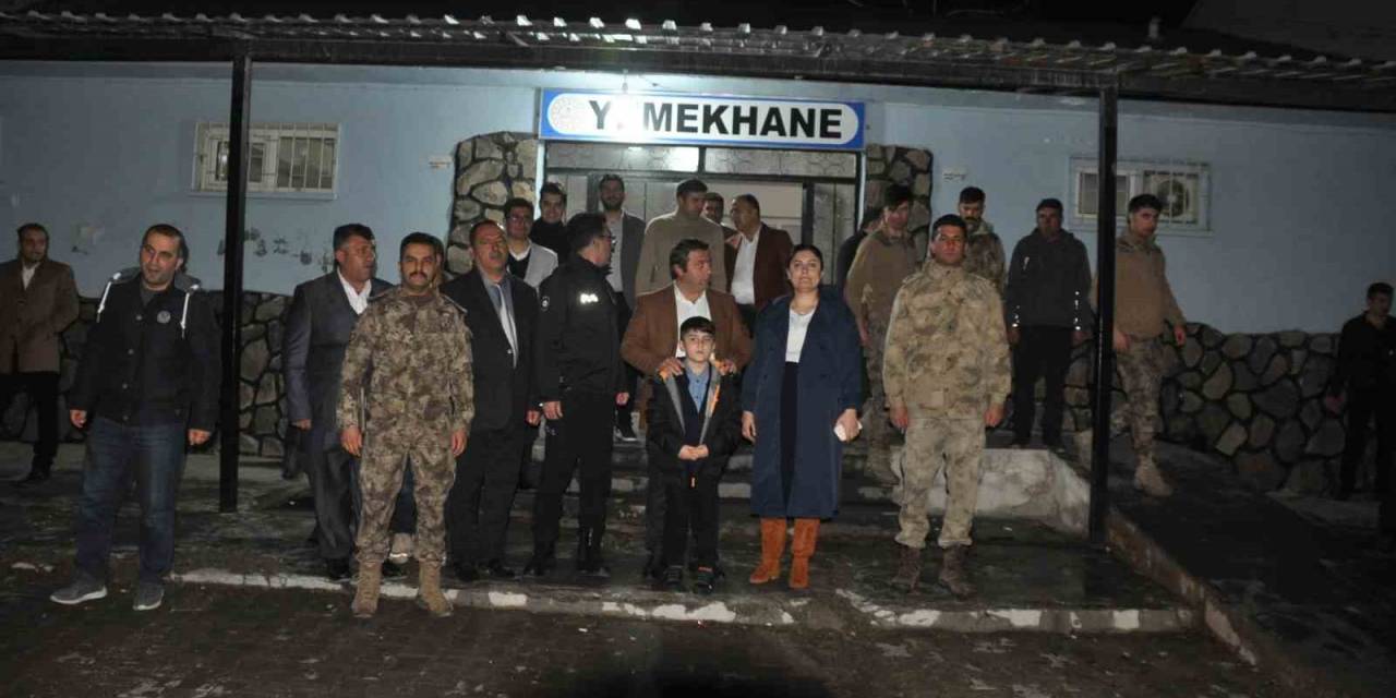 Bulanık’taki Polisler İftar Yemeğinde Bir Araya Geldi