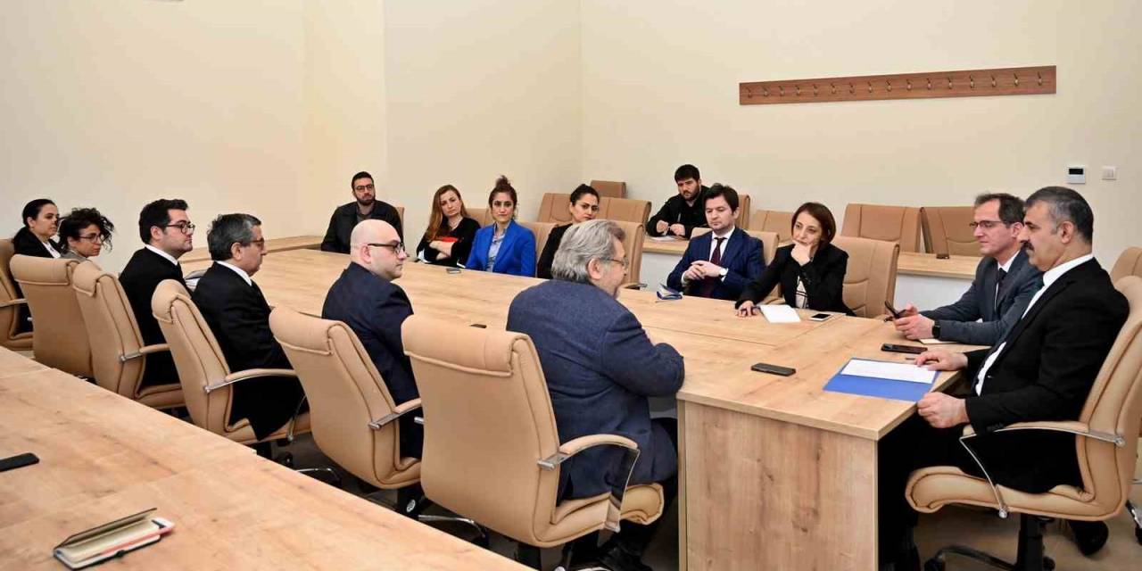 Rektör Çiftçi: “hukukun En İdeali İnsanlara En Faydalı Olanıdır”