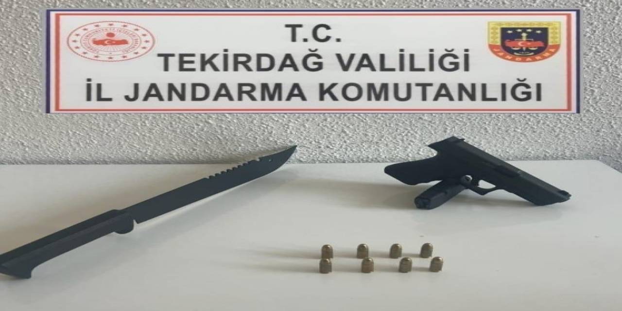 Pala Ve Silahlar Ele Geçirildi