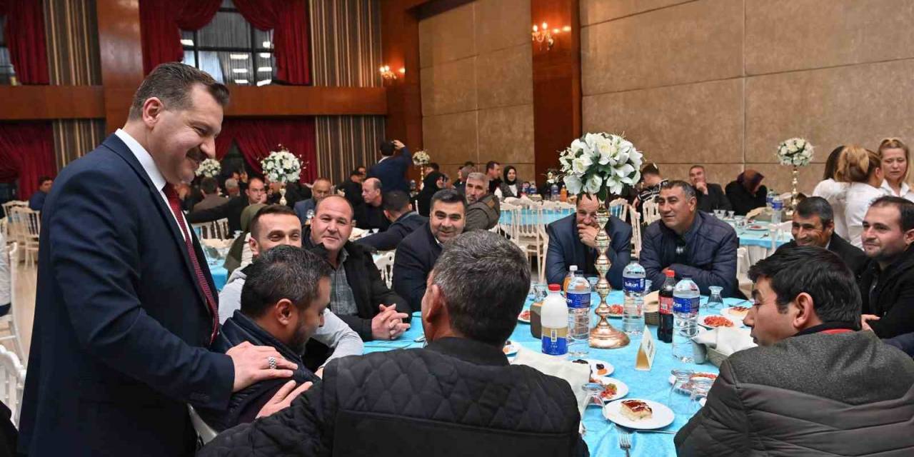 "yeni Yüzyılın Türkiye’sini Muhtarlarla Beraber İnşa Edeceğiz"