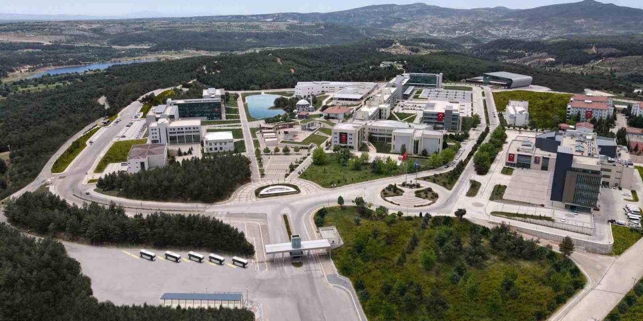 Uşak Üniversitesi Öğrencileri Projeleriyle Zirvede