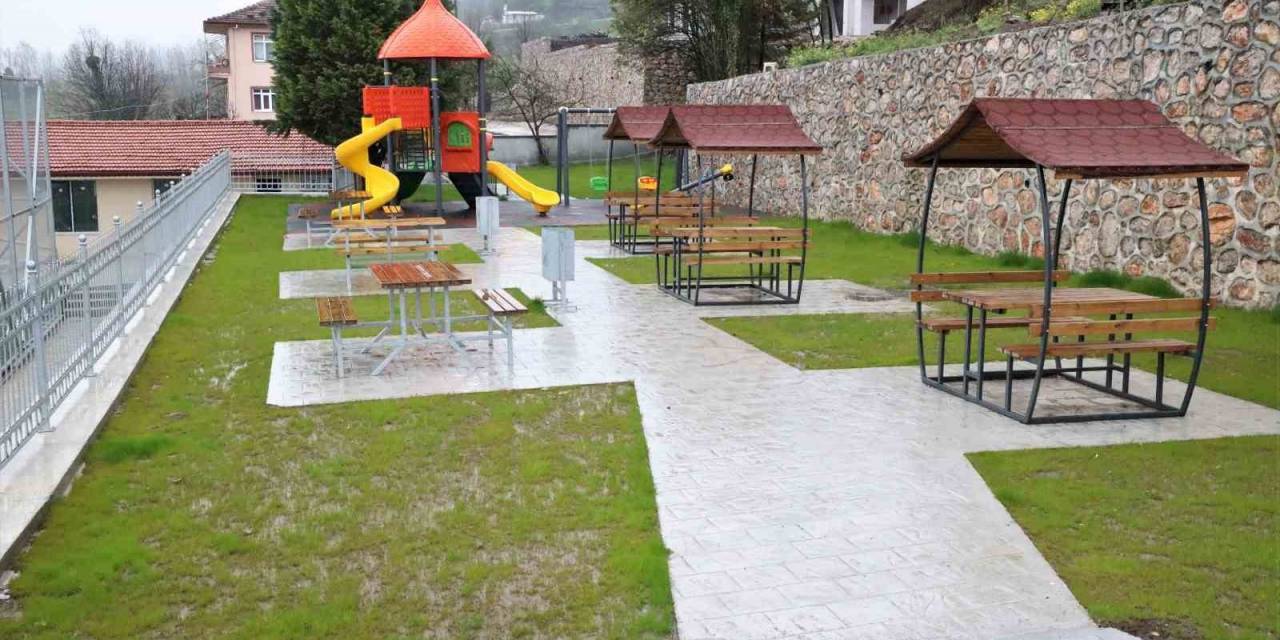 Başiskele’nin Yeni Parkları Göz Dolduruyor