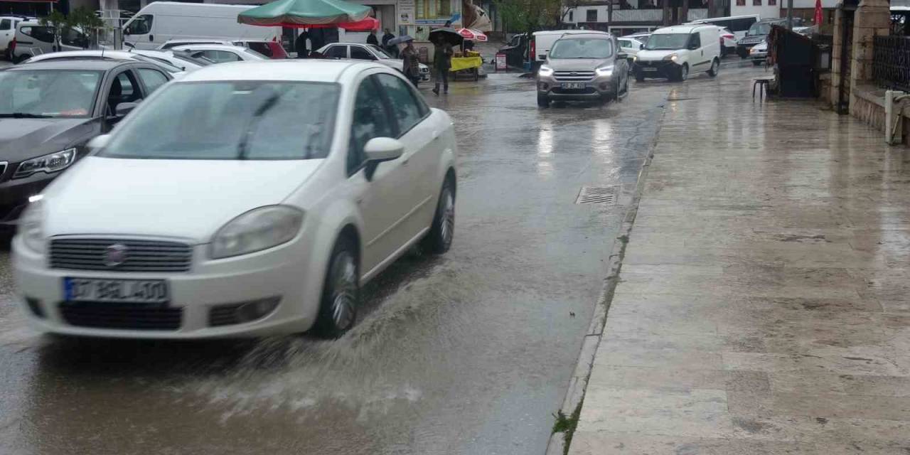 Tokat’ta Gündüz Geceye Döndü