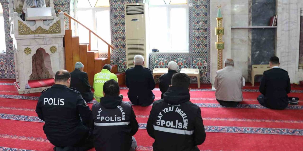 Polis Haftası’nda Şehitler İçin Mevlit Okutuldu