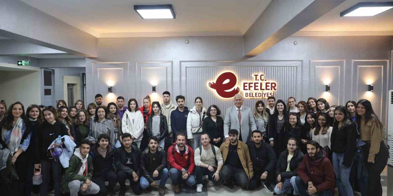 Başkan Atay, Üniversite Öğrencilerini Ağırladı