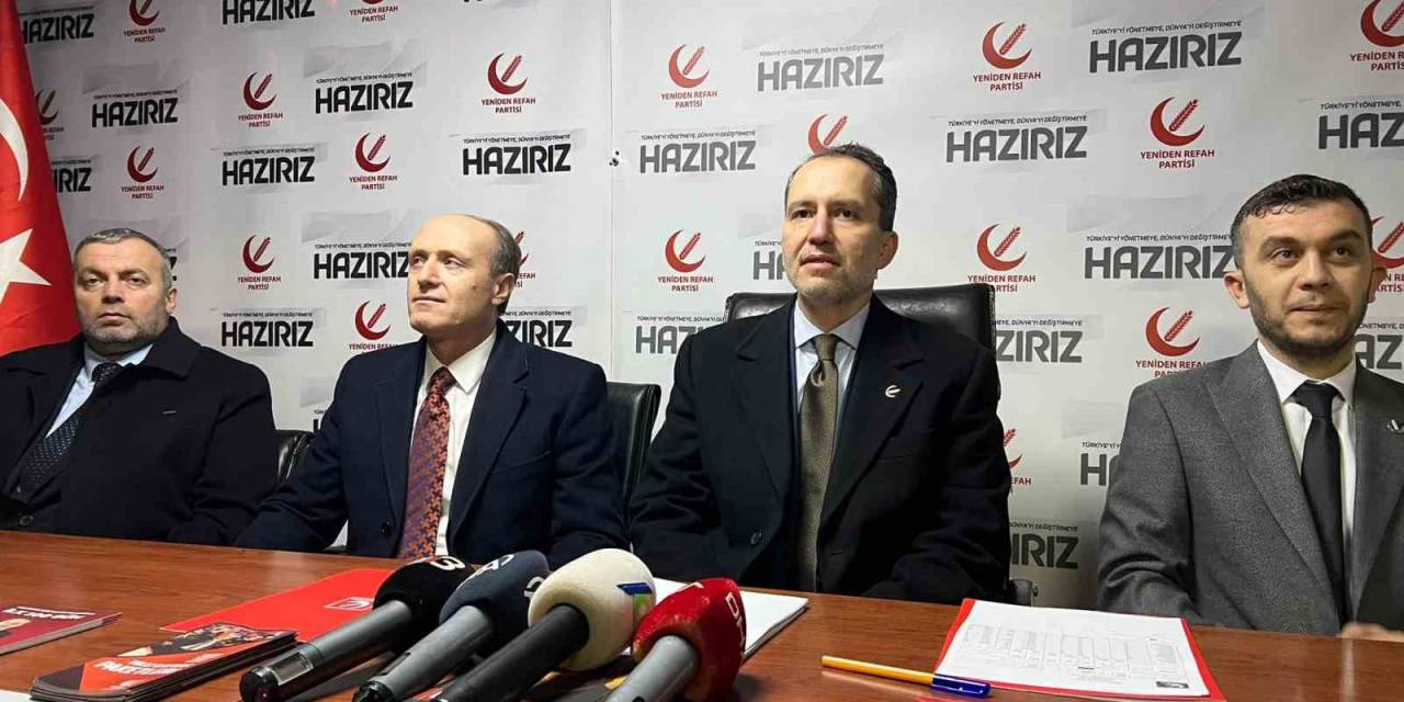 Erbakan: "masanın Altından Çıkıp Desteğini Açıkça İlan Eden Hdp’nin Bir Yedek Partisi Var, Yeşil Sol Parti”