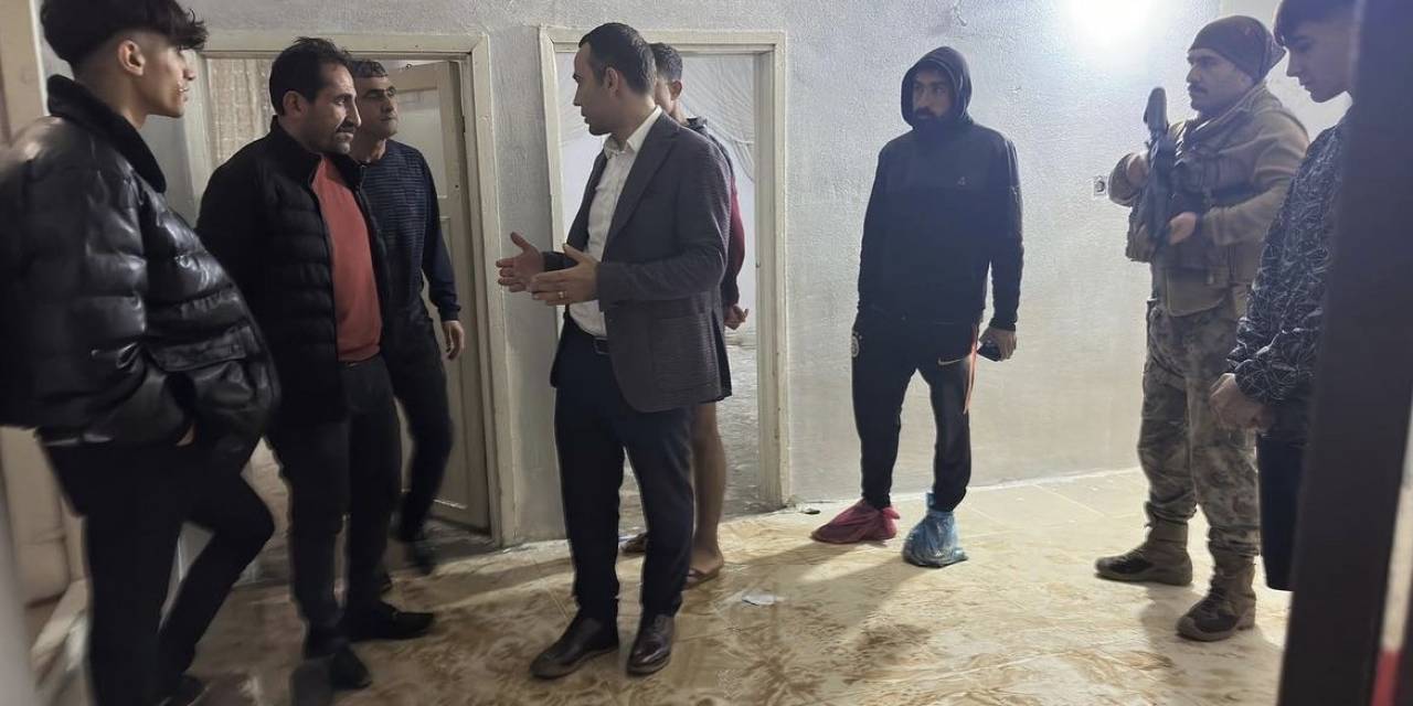 Silopi Kaymakamı Koç, Su Basan Evleri İnceledi