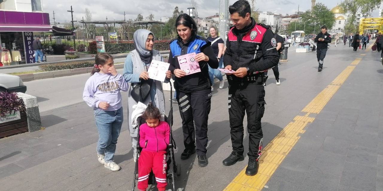 Manavgat’ta Polisten Kades Bilgilendirmesi