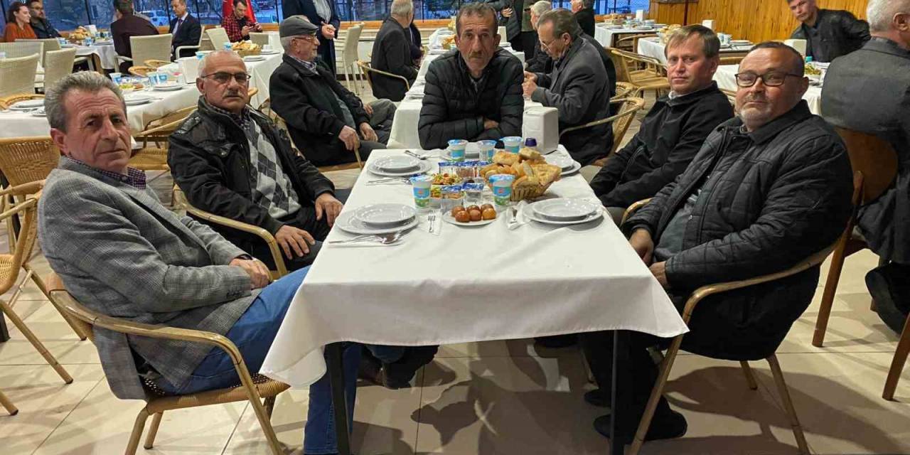 Muhtarlar Geleneksel İftar Sofrasında Buluştu