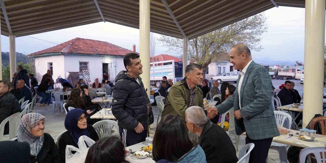 Başkan Uzundemir Yeşilyurt Muhtarlığının İftar Programına Katıldı