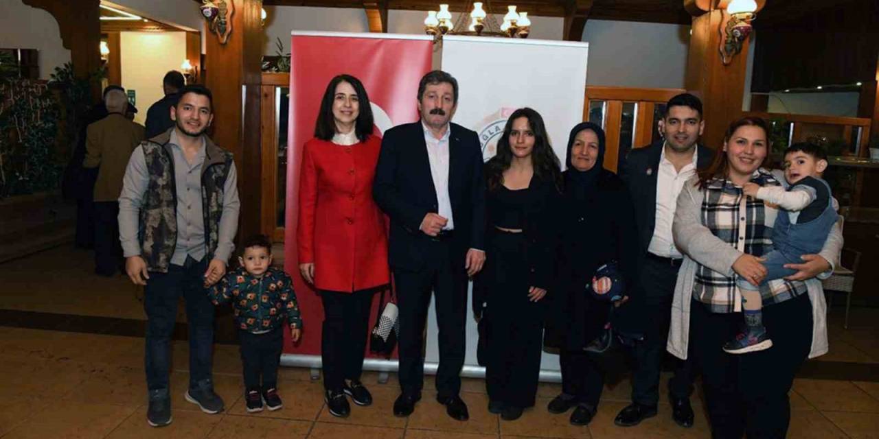 Vali Tavlı, Şehit Yakınları Ve Gaziler İle İftarda Bir Araya Geldi