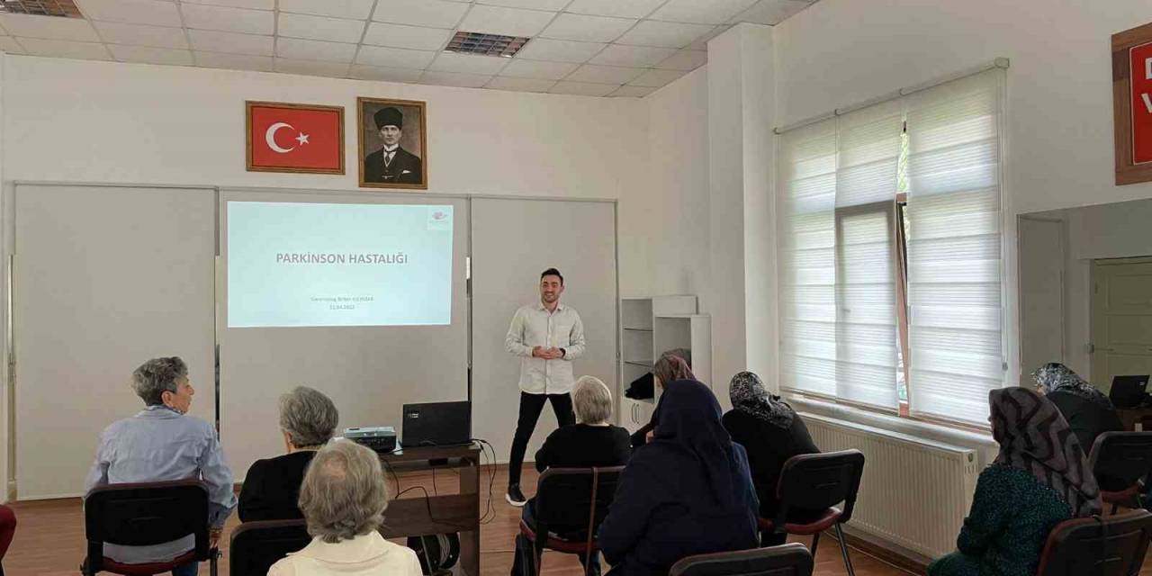 Aktif Yaş Alma Merkezinde Parkinson Semineri