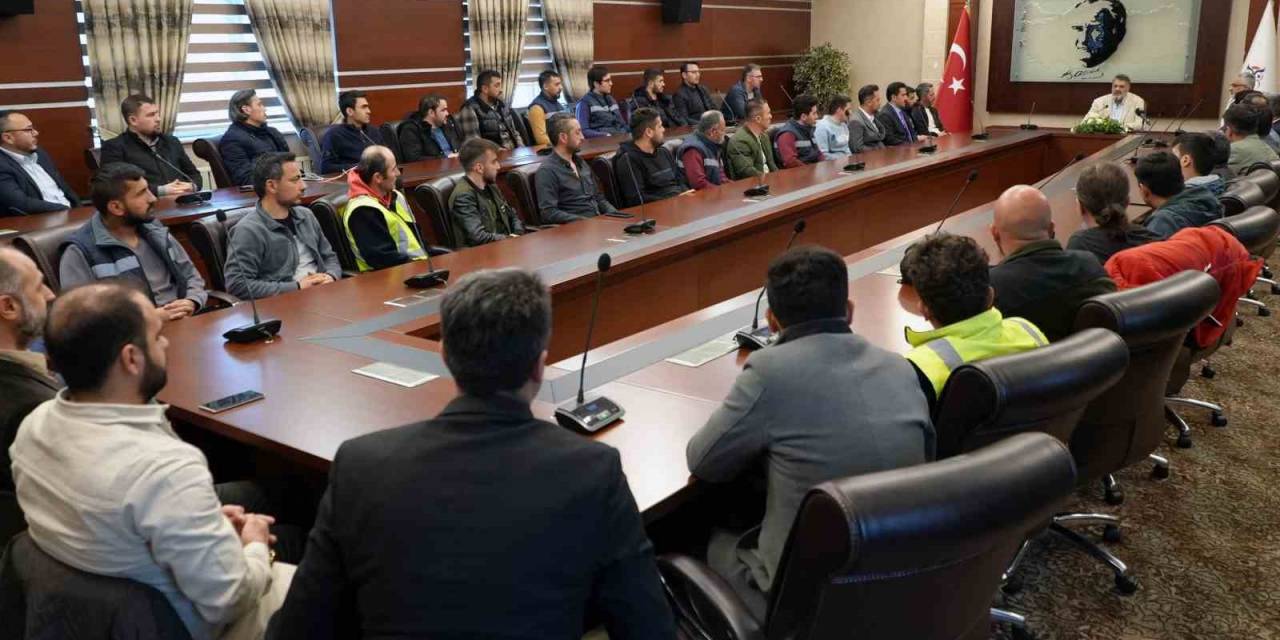 Deprem Bölgesinde Görev Alan Personele Teşekkür Belgesi