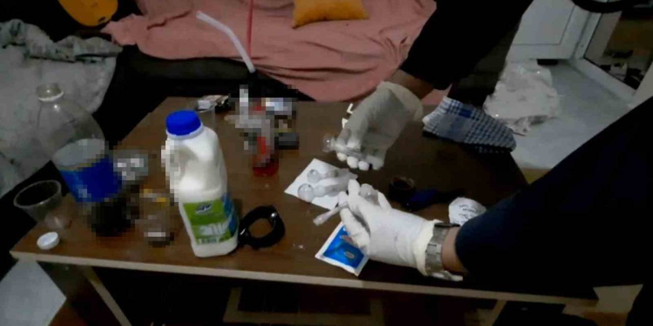 Uyuşturucu Tacirlerine Jandarma Baskını: 3 Gözaltı