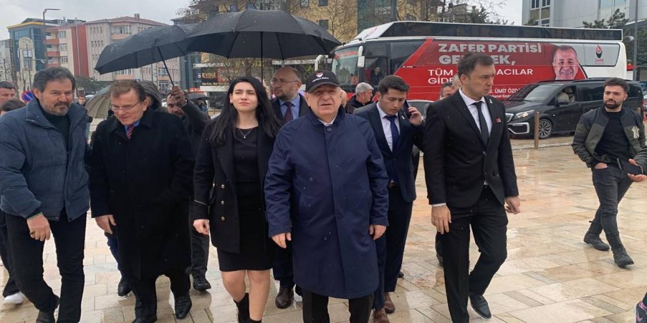 Altılı Masaya Ateş Püskürdü: “türk Kimliğini Kaldıracaklarını Söylüyorlar”