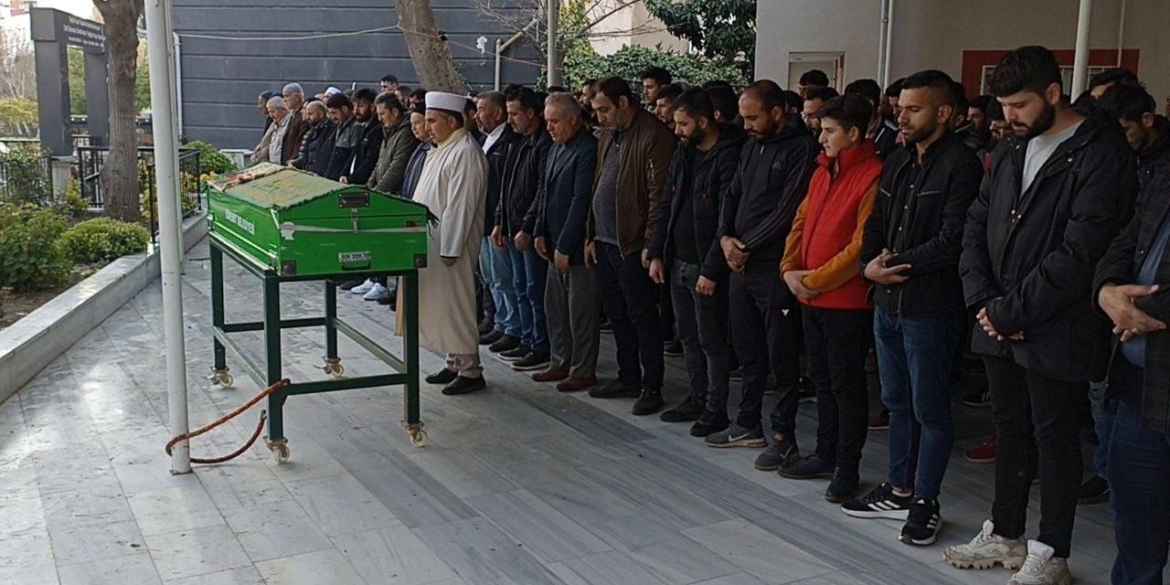 Silahla Saldırıda Öldürülen Genç Son Yolculuğuna Uğurlandı