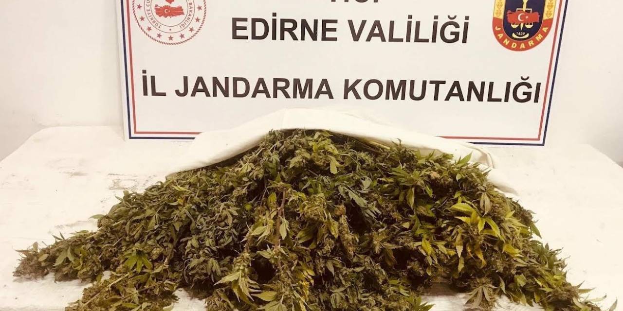 Jandarmadan Zehir Tacirlerine Darbe