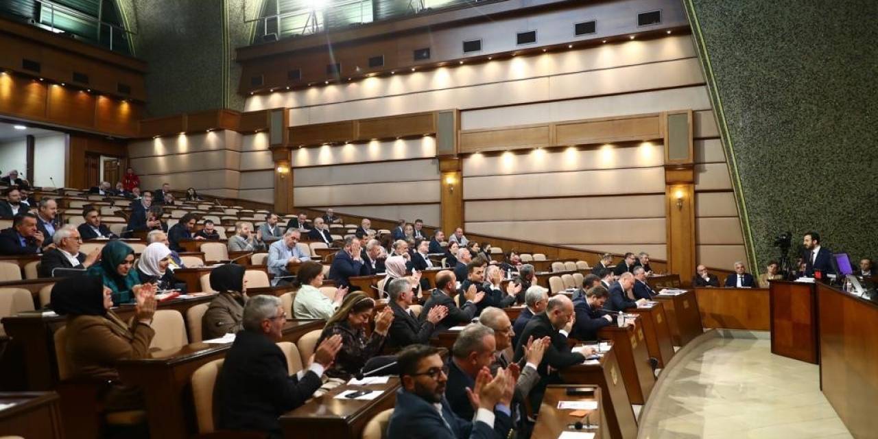 Bağcılar Belediye Başkanı Özdemir: ”iett’nin Otonom Aracını Devrim Otomobillerinin Kaderine Terk Ettiniz”