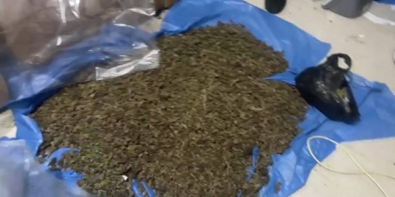 Ev Değil Uyuşturucu Dükkanı