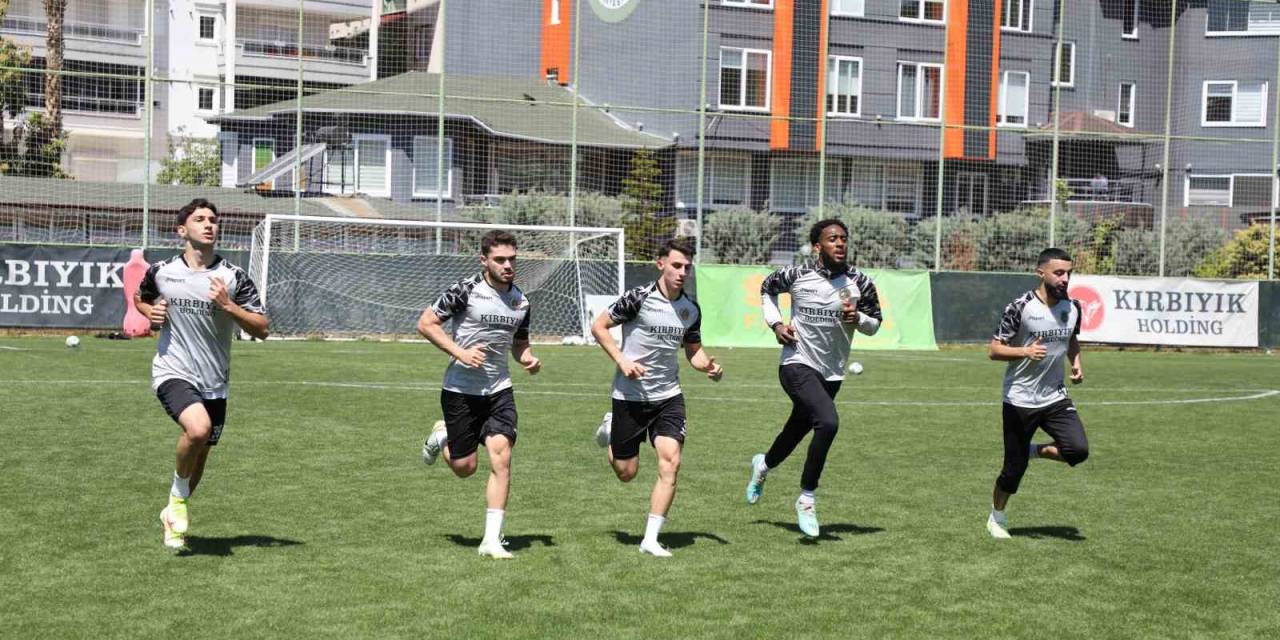 Alanyaspor, Akdeniz Derbisi İçin Hazırlıklarını Tamamladı