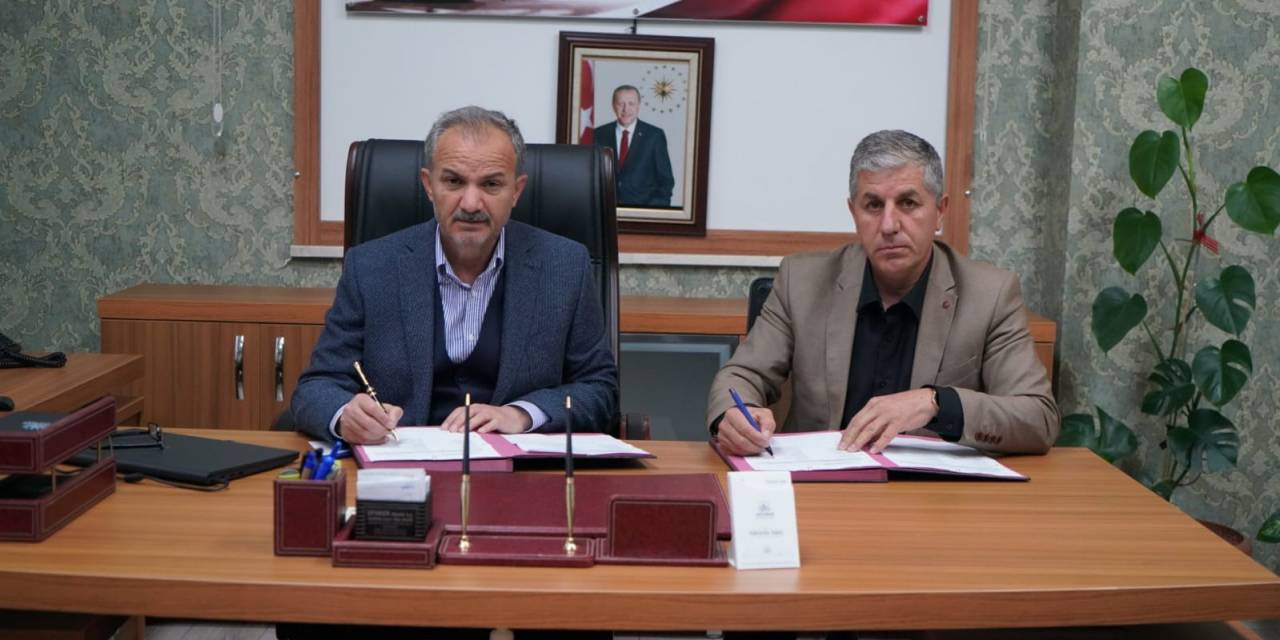 Belediye İşçilerinin Toplu İş Sözleşmesi İmzalandı